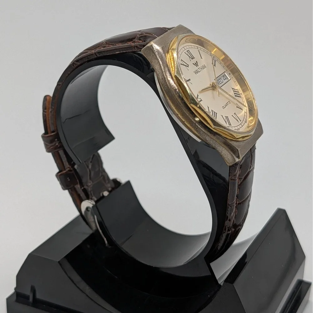 Waltham Quartz Watch Gold‎ Tone Roman Dial Day Date 33mm Sapphire Crystal